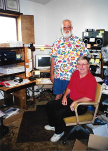 The Shack of W7SE back in 1998