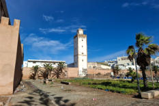 Stadsmuur met daarachter de medina