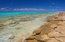 http://sailingamelie.blogspot.com/2016/10/chesterfield-reef.html